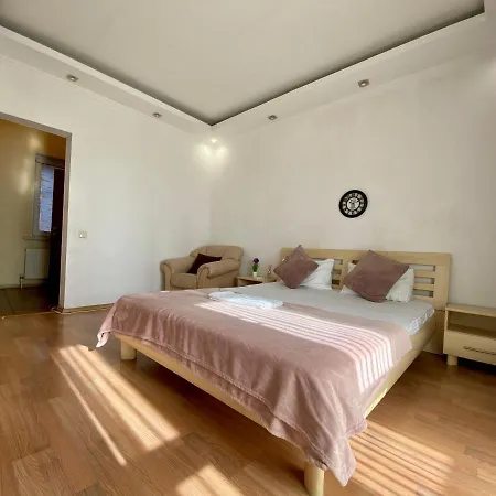 Apartman Central Apartments *