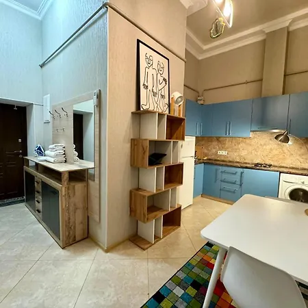 Central Apartments *