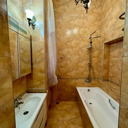 Central Apartments Appartement *