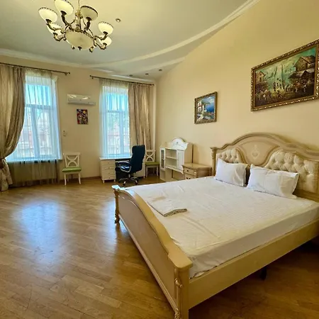 Central Apartments Appartement *