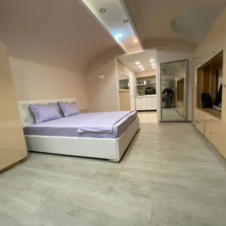 Lejlighed Central Apartments