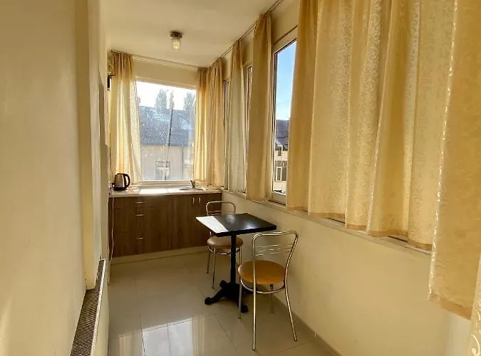 Central Apartments *