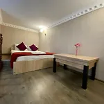 Апартаменти Central Apartments *