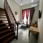 Апартаменти Central Apartments *